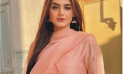 Hira Mani: All Details: Age, Instagram, Family Administrator